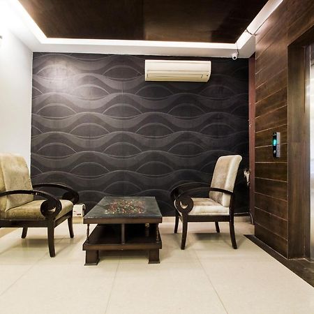 Fabhotel Signature Cyber Park เดลี ภายนอก รูปภาพ