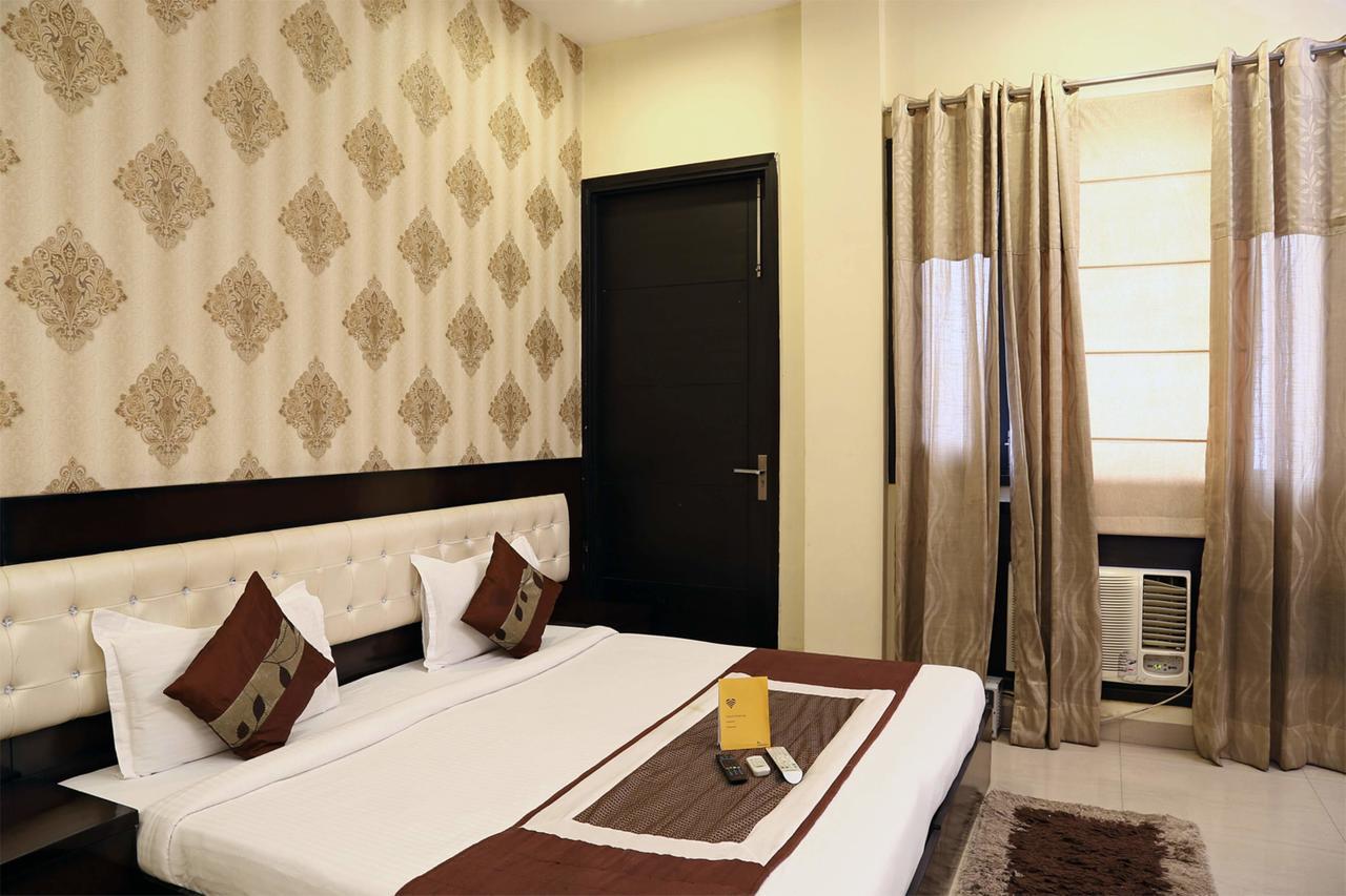 Fabhotel Signature Cyber Park เดลี ภายนอก รูปภาพ