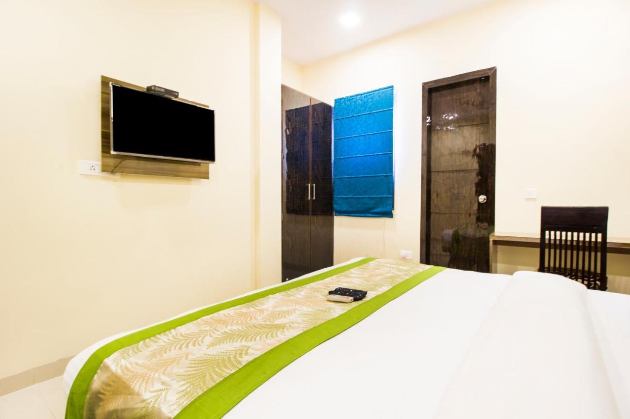 Fabhotel Signature Cyber Park เดลี ภายนอก รูปภาพ